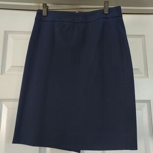 EUC Banana Republic Navy blue stretch pencil skirt, 2P